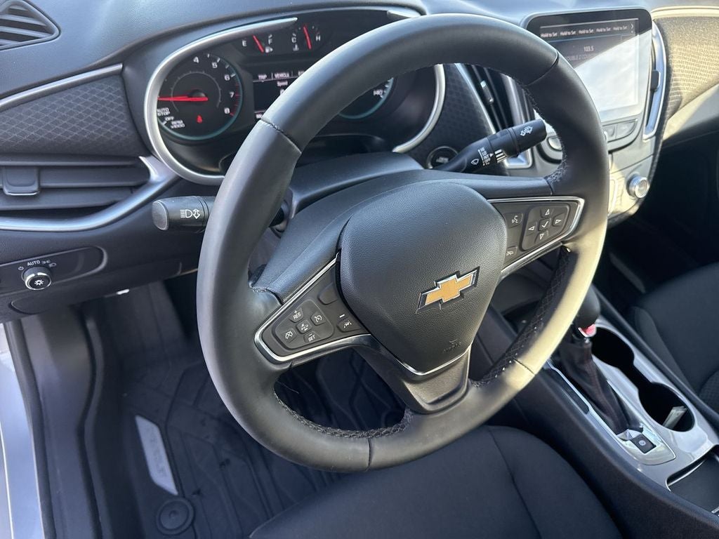 2025 Chevrolet Malibu RS