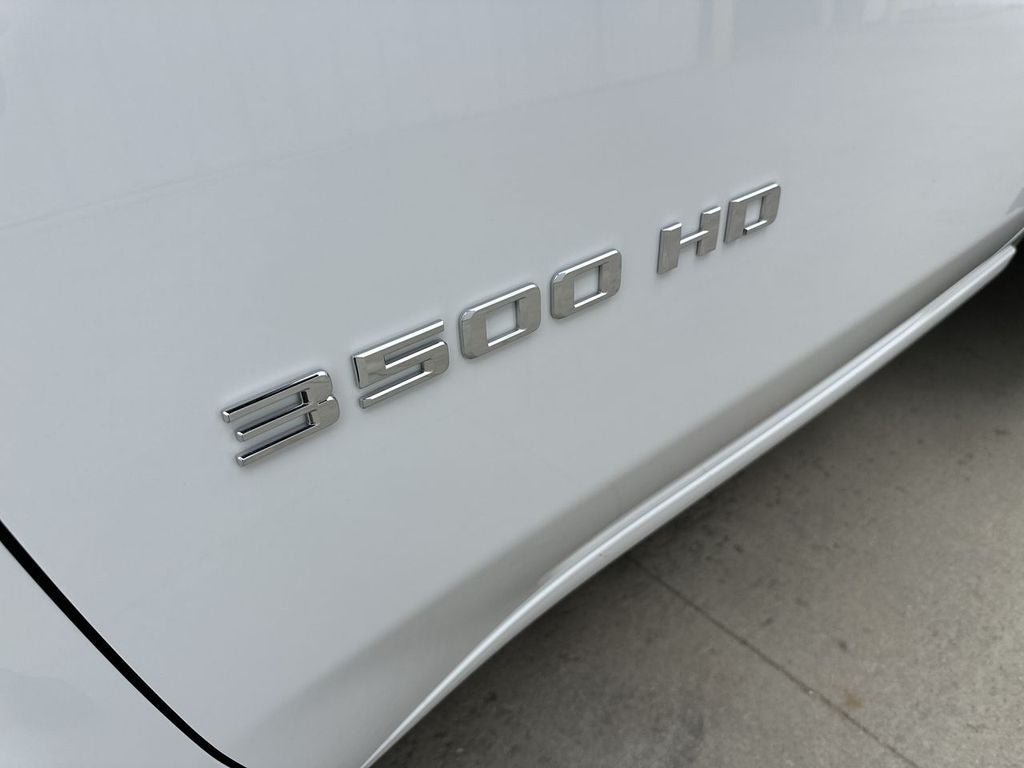 2025 Chevrolet Silverado 3500 HD Chassis Cab Work Truck