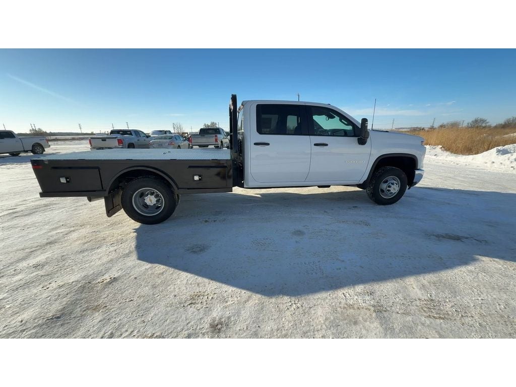 2025 Chevrolet Silverado 3500 HD Chassis Cab Work Truck