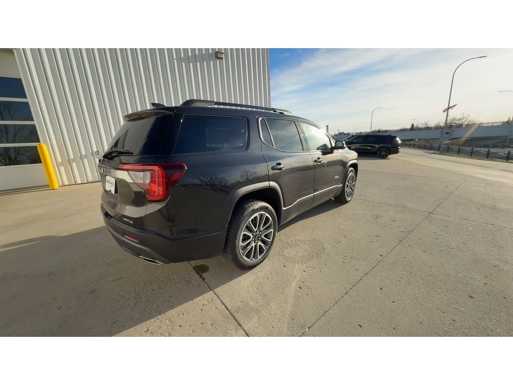 2020 GMC Acadia AT4