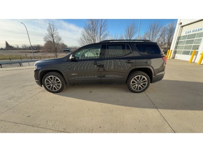 2020 GMC Acadia AT4