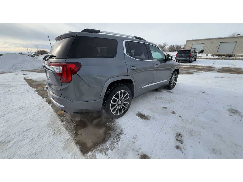 2021 GMC Acadia Denali