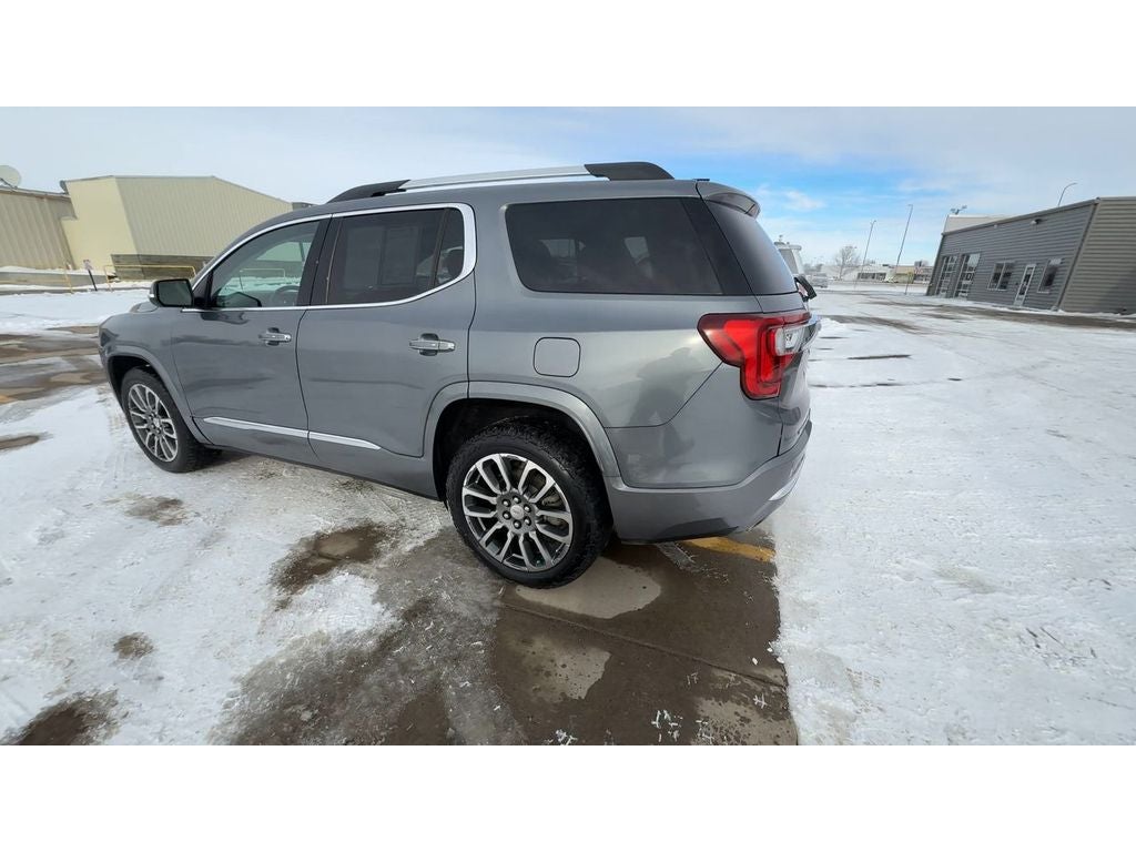 2021 GMC Acadia Denali