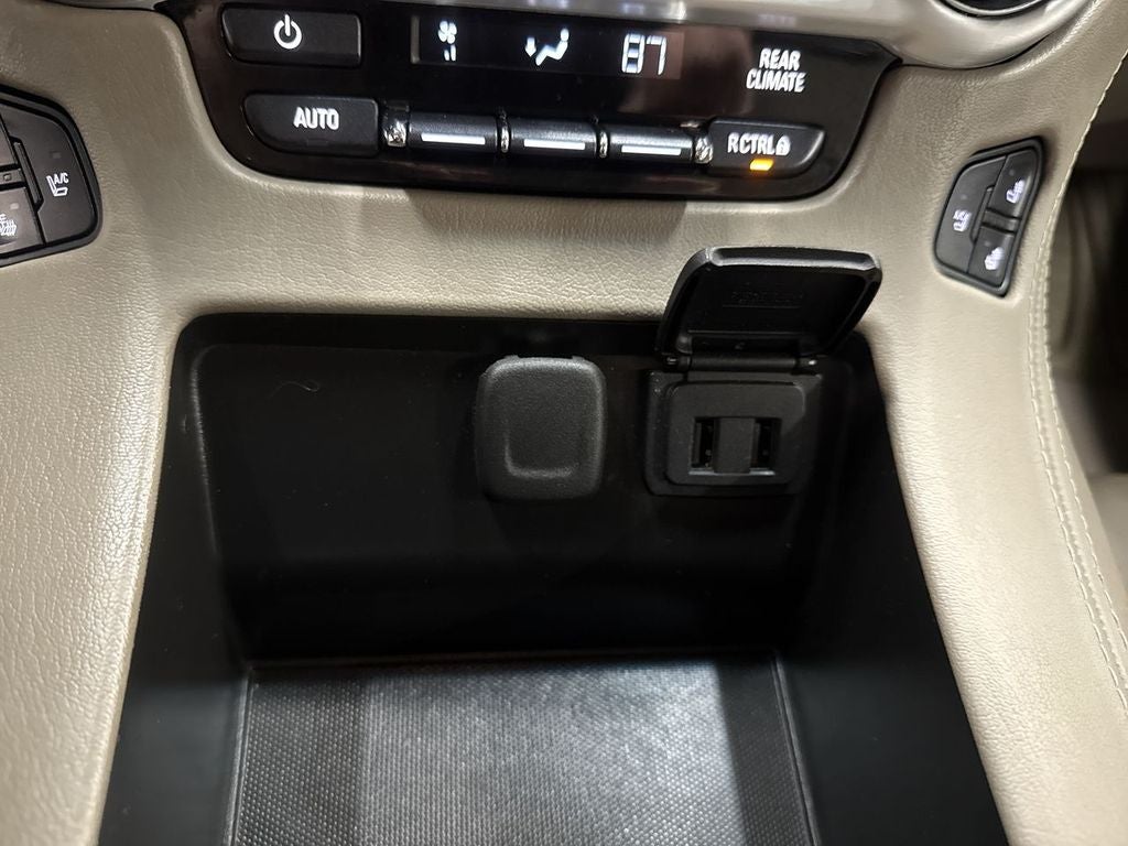 2016 GMC Yukon XL SLT