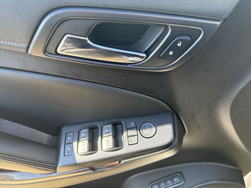 2016 GMC Yukon XL SLT