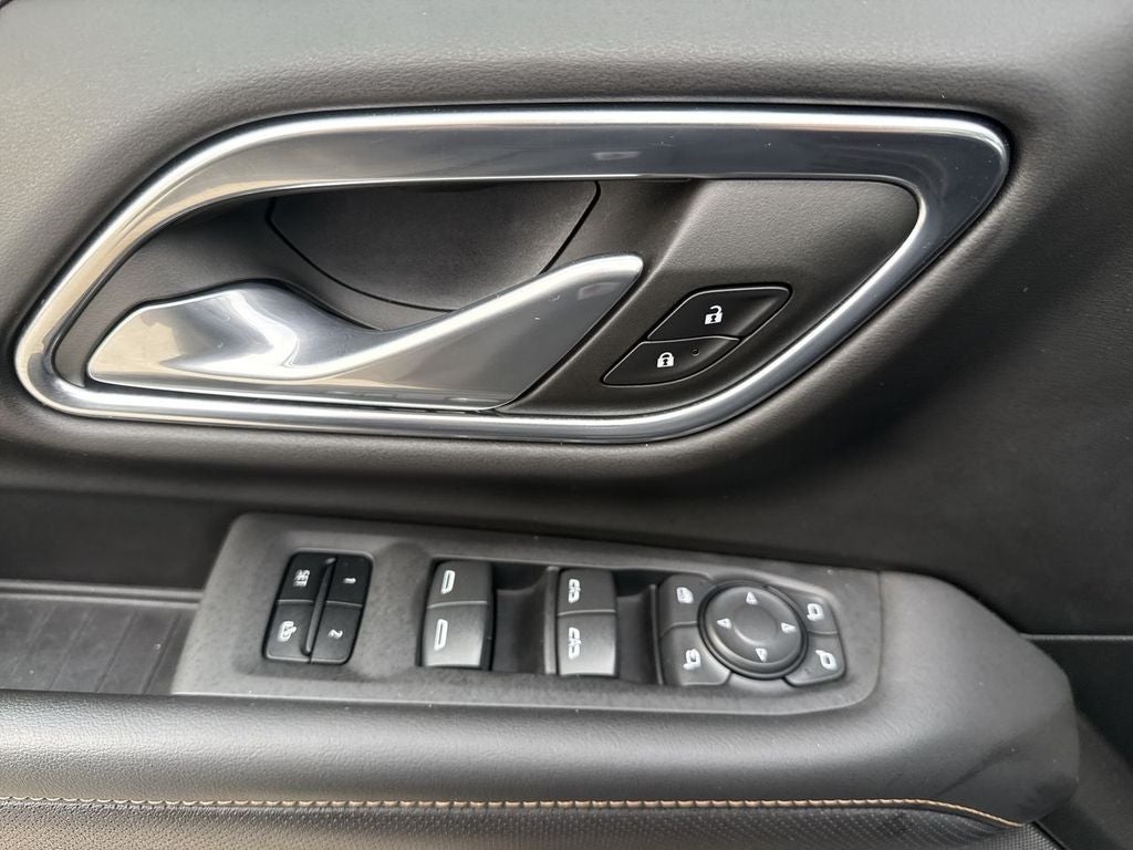 2023 GMC Yukon XL AT4