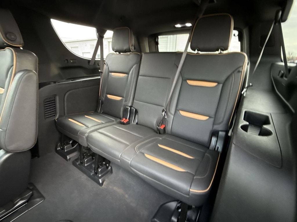 2023 GMC Yukon XL AT4