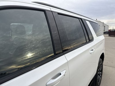 2023 GMC Yukon XL AT4