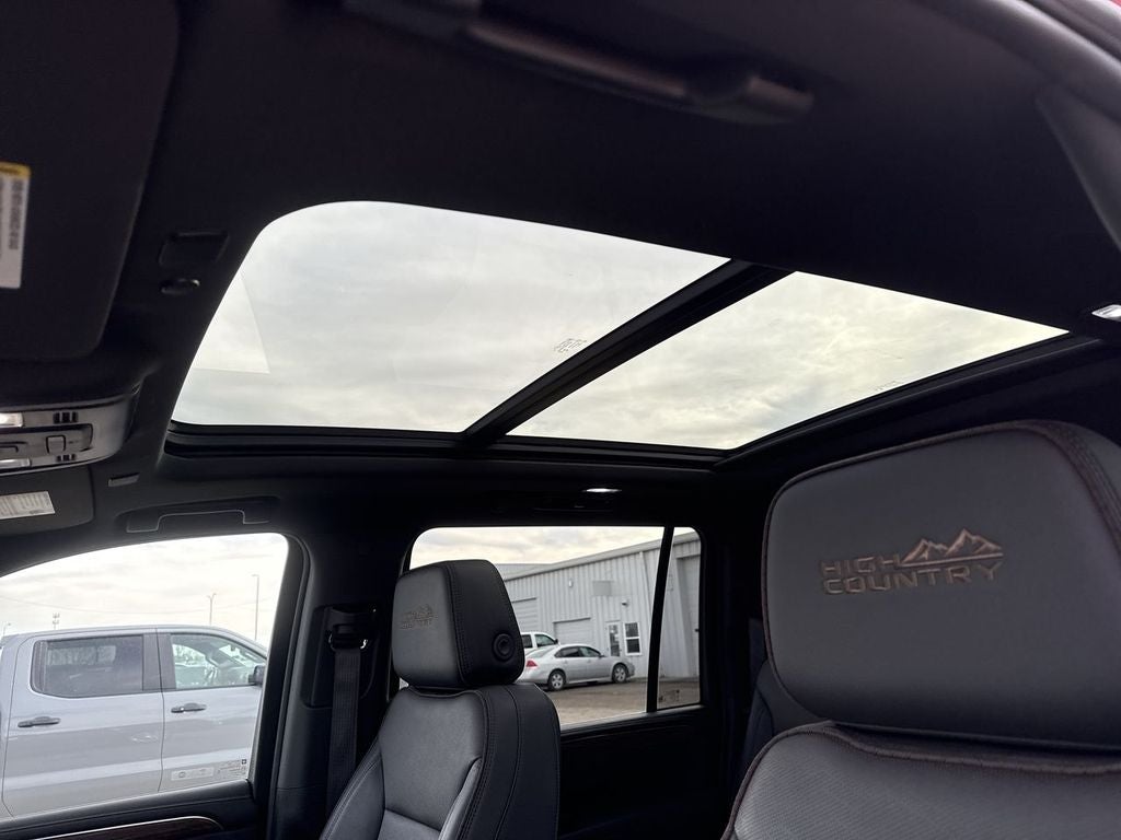 2024 Chevrolet Suburban High Country