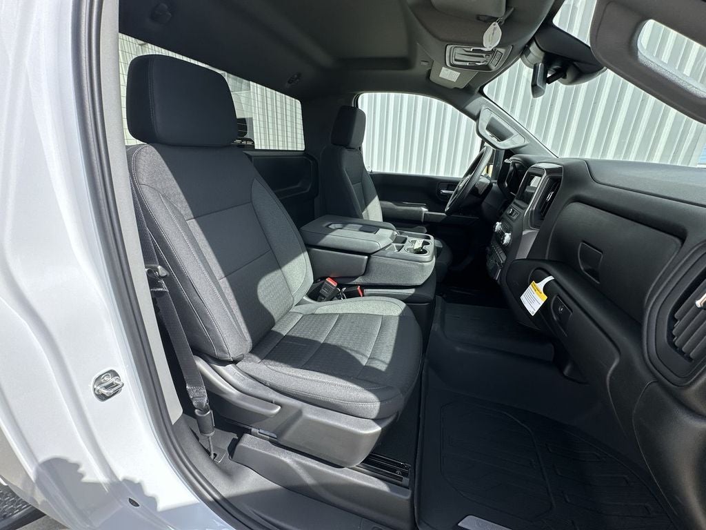 2025 GMC Sierra 2500 HD Pro