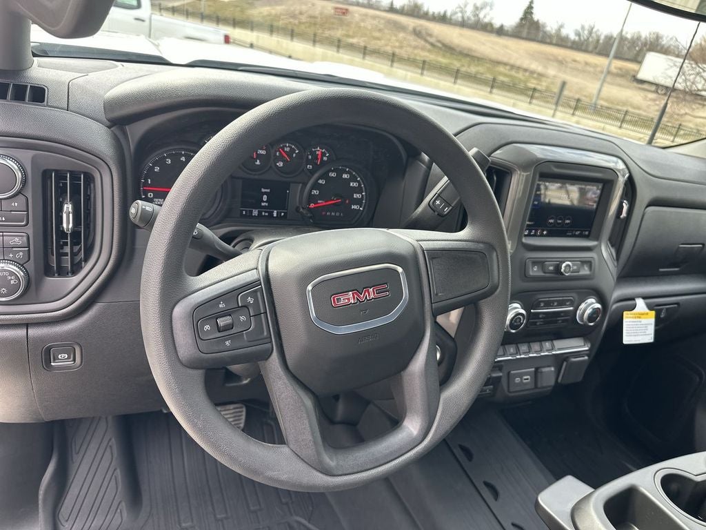 2025 GMC Sierra 2500 HD Pro