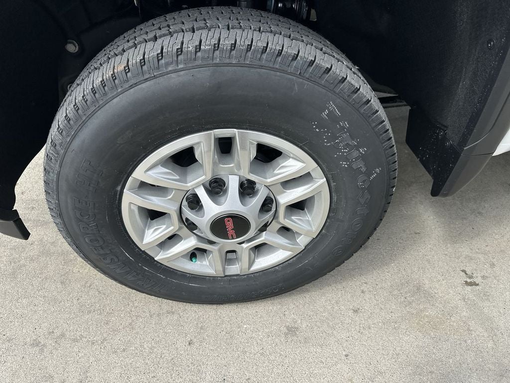 2025 GMC Sierra 2500 HD Pro