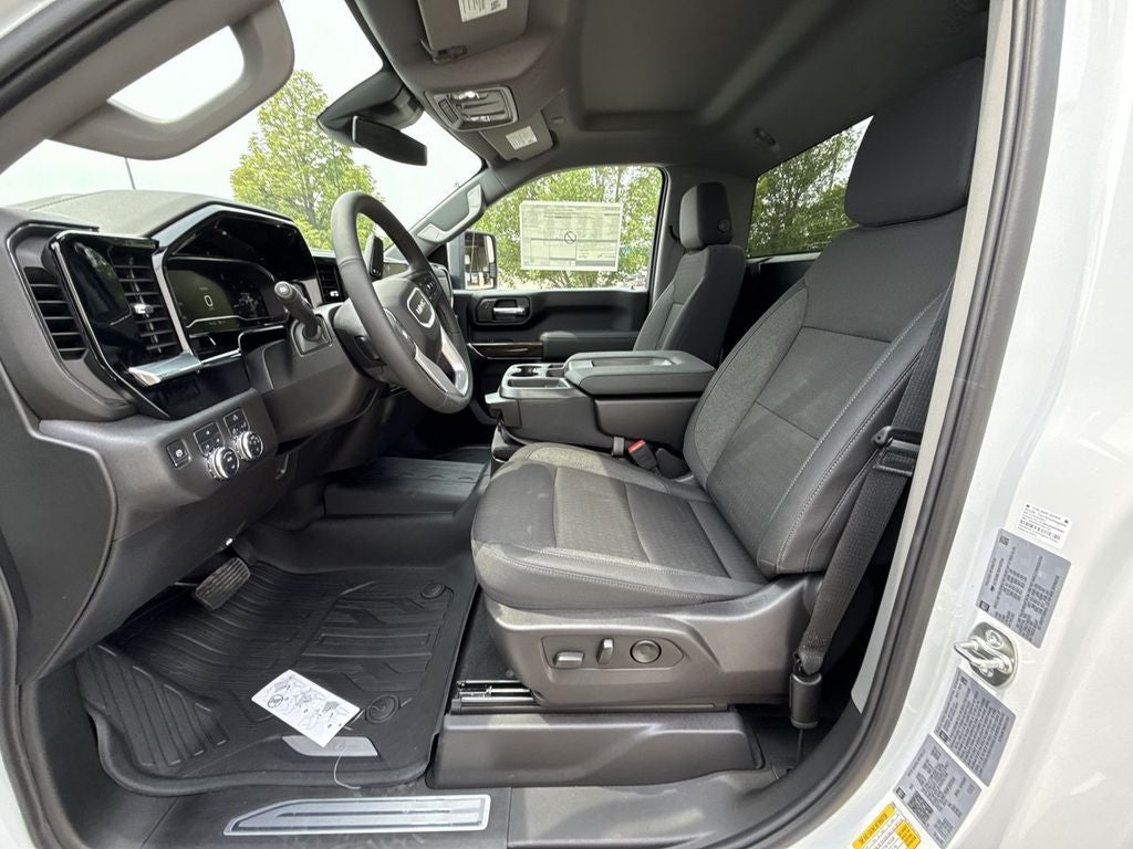 2025 GMC Sierra 2500 HD SLE