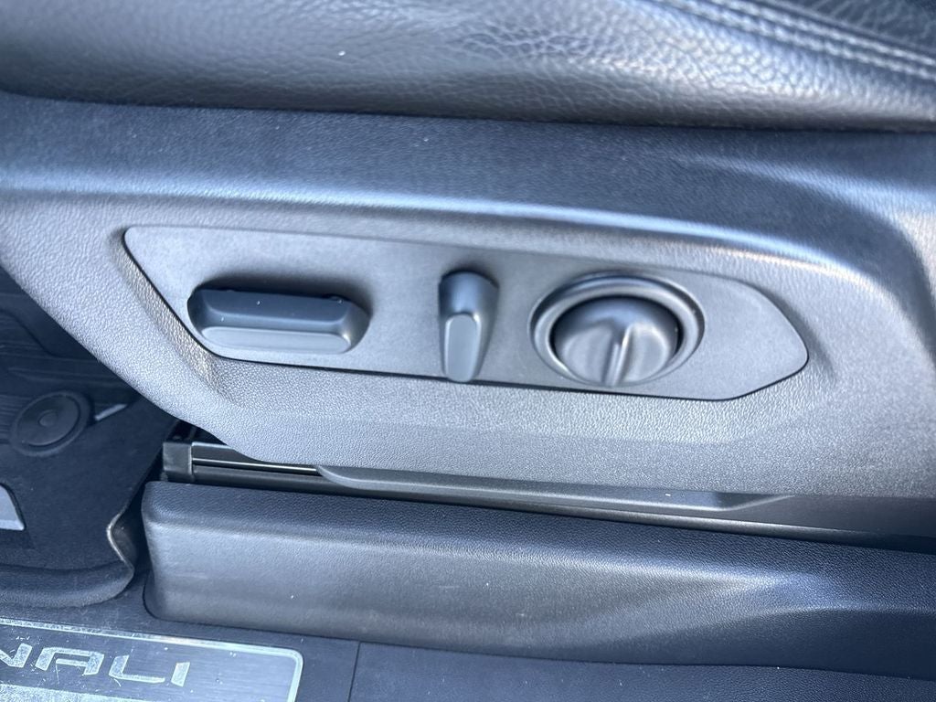 2022 GMC Sierra 3500 HD Denali