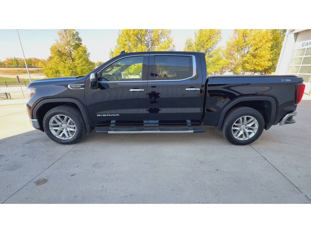 2021 GMC Sierra 1500 SLT