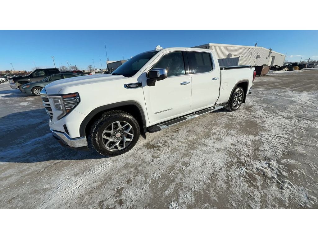 2023 GMC Sierra 1500 SLT