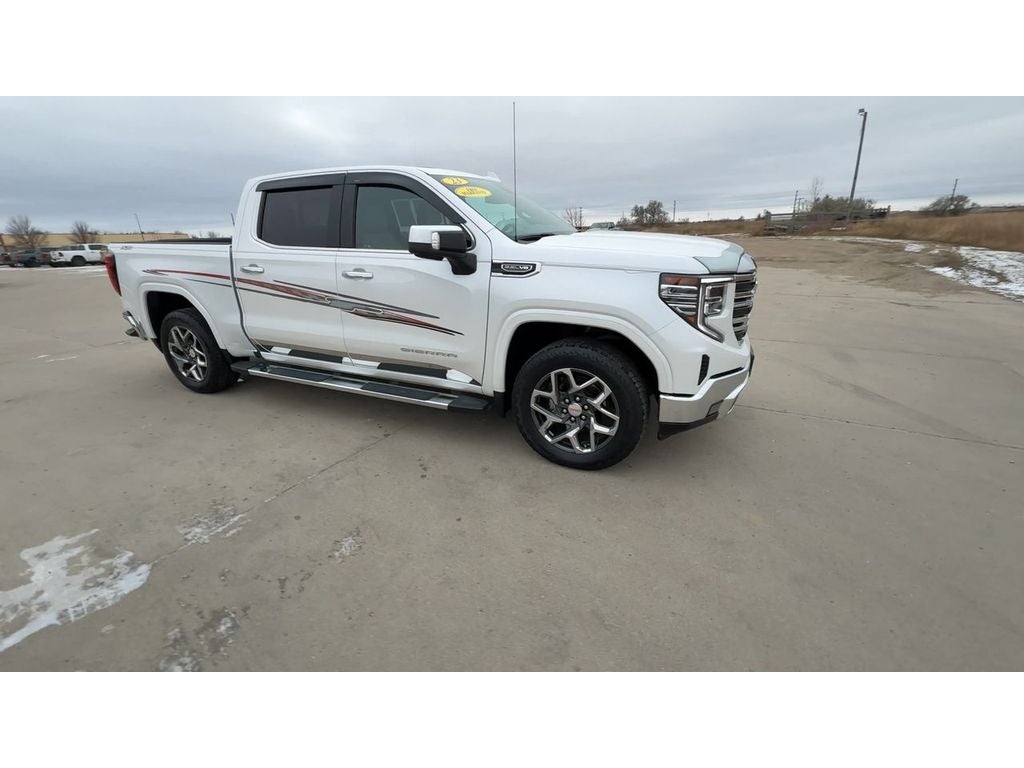 2023 GMC Sierra 1500 SLT