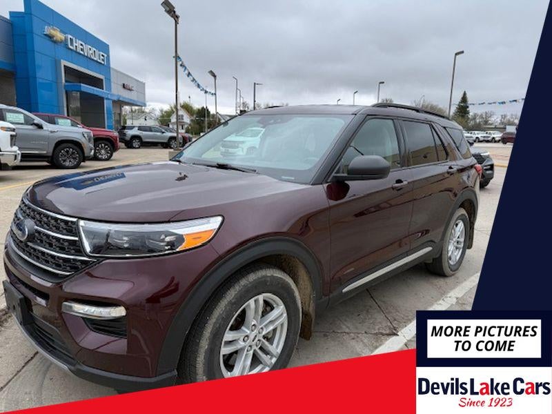 2022 Ford Explorer XLT 4WD's photo