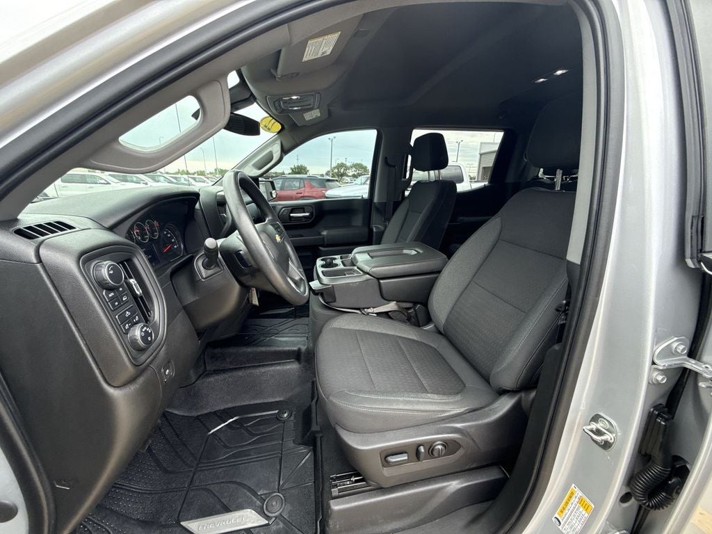 2022 Chevrolet Silverado 1500 LTD Custom