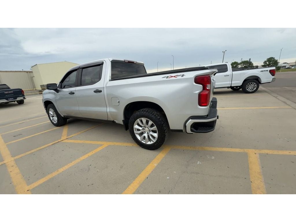 2022 Chevrolet Silverado 1500 LTD Custom