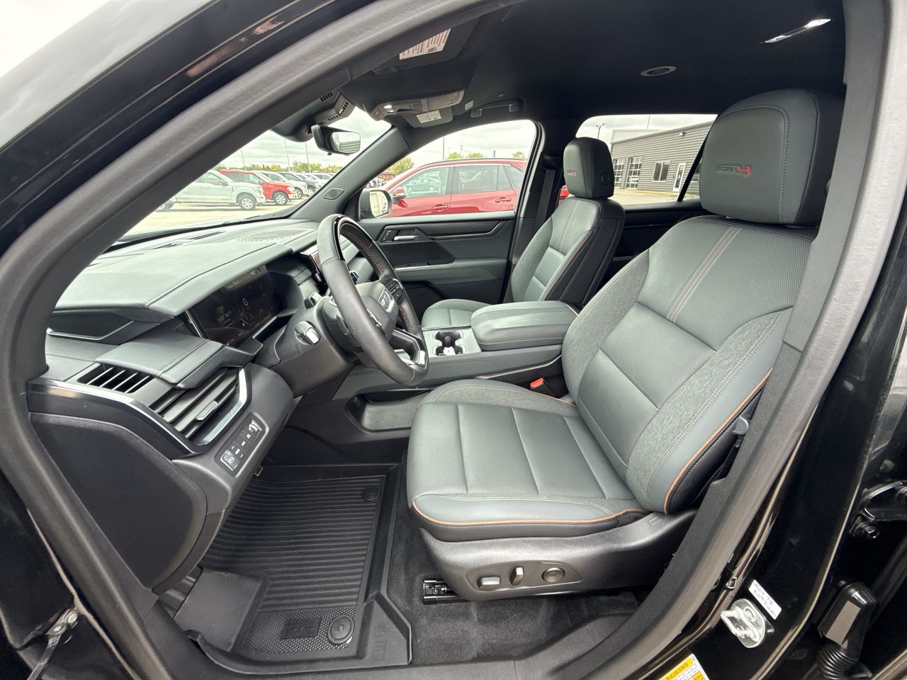 2025 GMC Acadia AT4