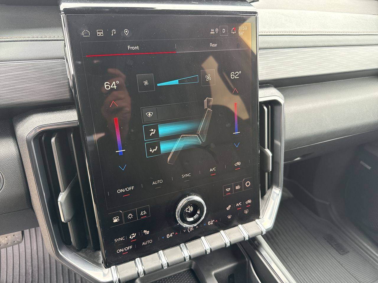 2025 GMC Acadia AT4