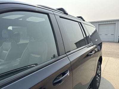 2021 GMC Yukon XL AT4