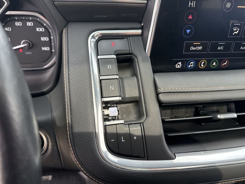 2021 GMC Yukon XL AT4