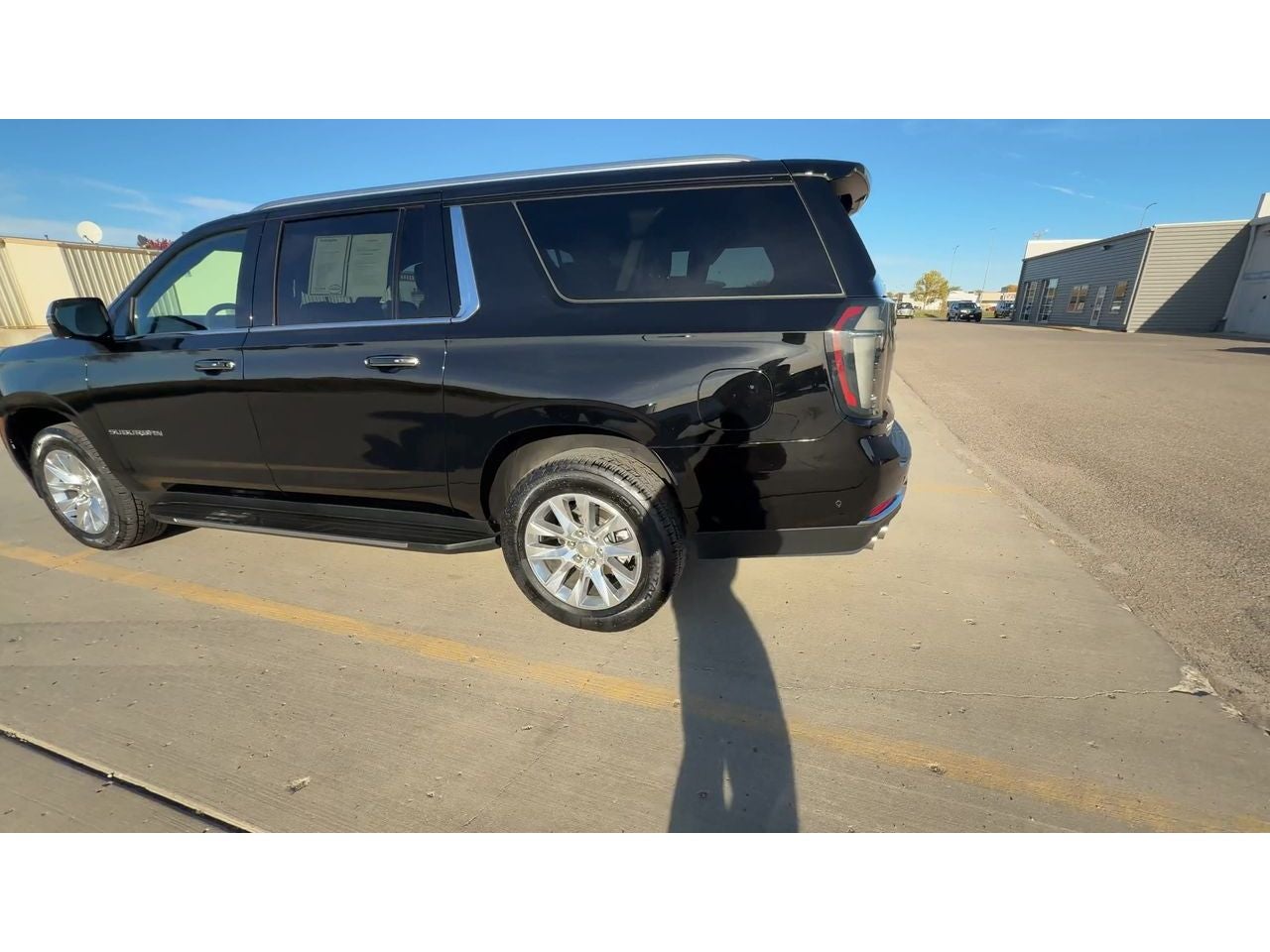 2025 Chevrolet Suburban Premier