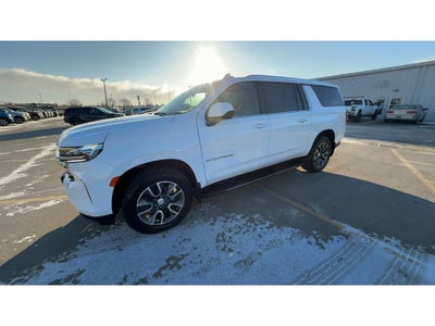 2022 Chevrolet Suburban LT