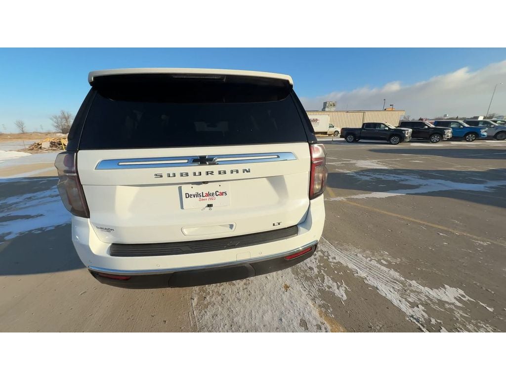 2022 Chevrolet Suburban LT