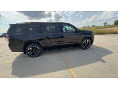 2022 Chevrolet Suburban RST