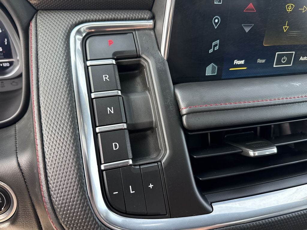2022 Chevrolet Suburban RST