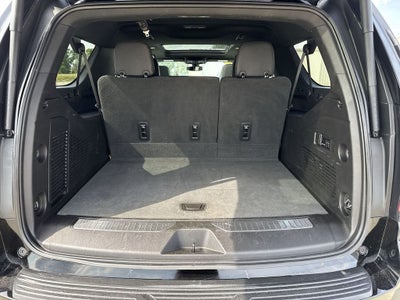 2022 Chevrolet Suburban RST