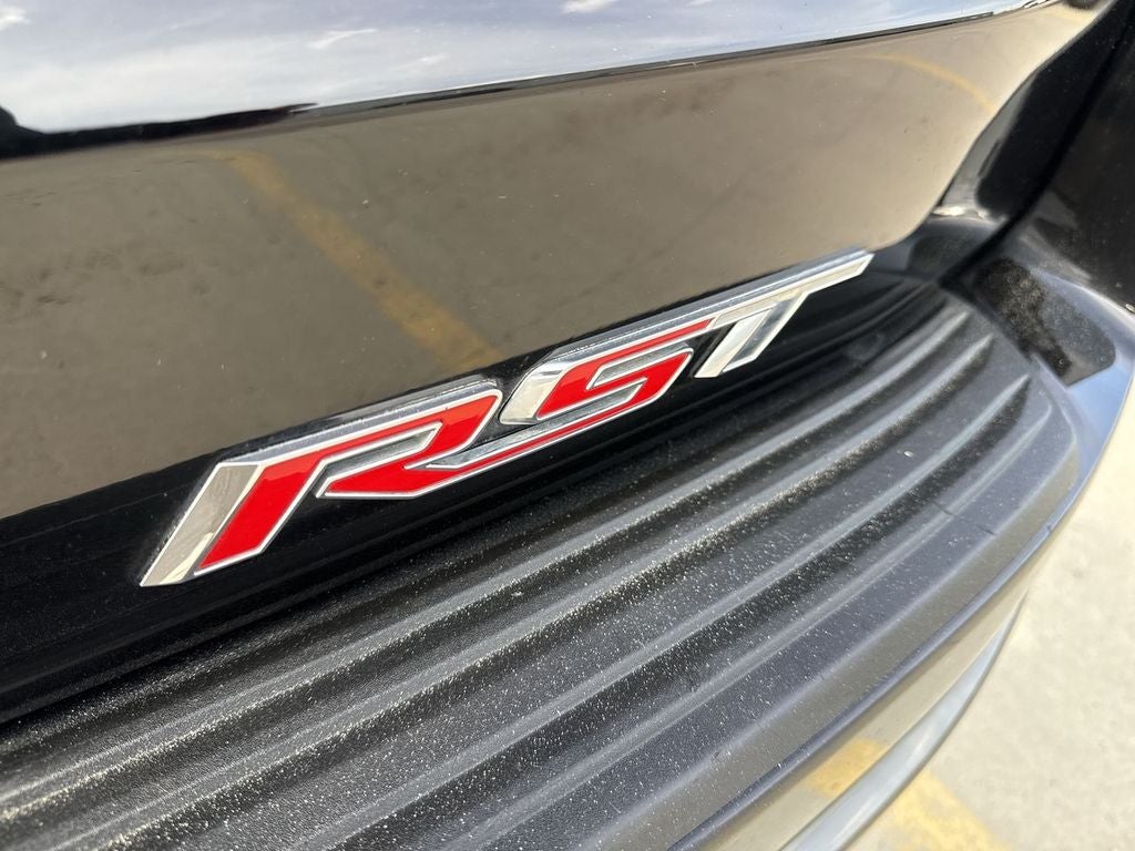 2022 Chevrolet Suburban RST