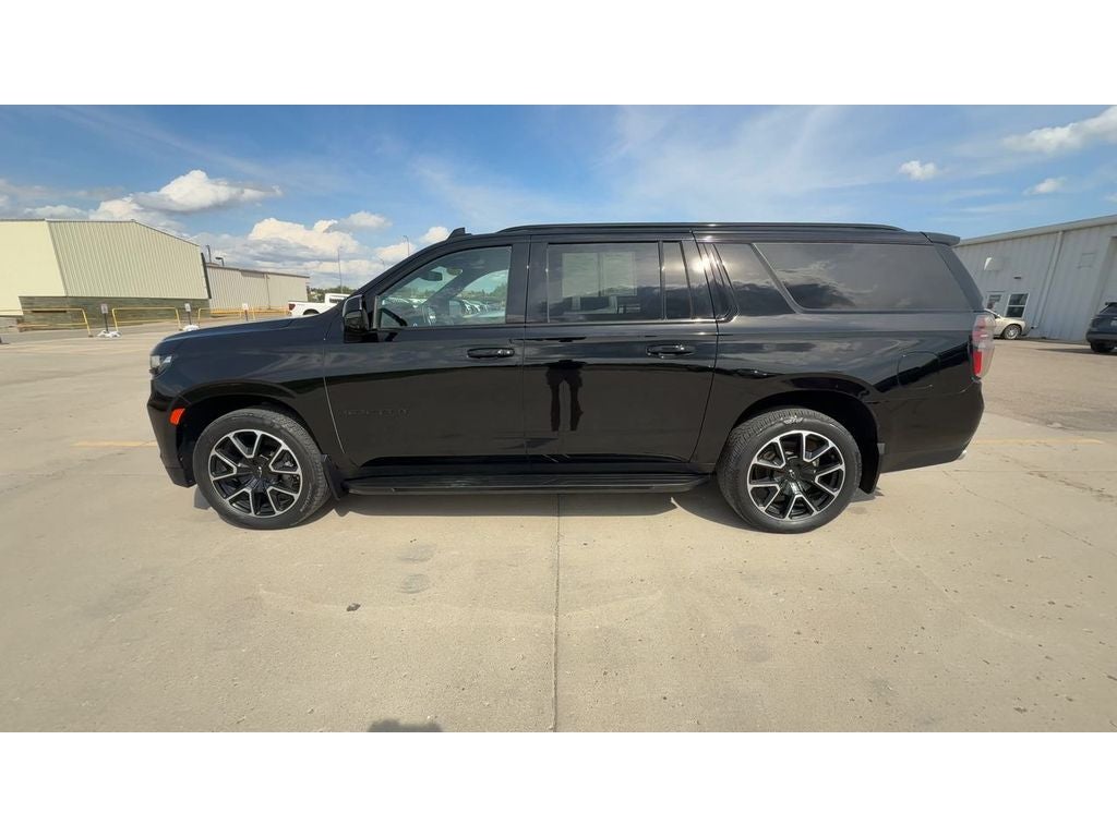 2022 Chevrolet Suburban RST
