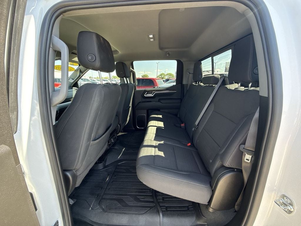 2025 GMC Sierra 1500 SLE