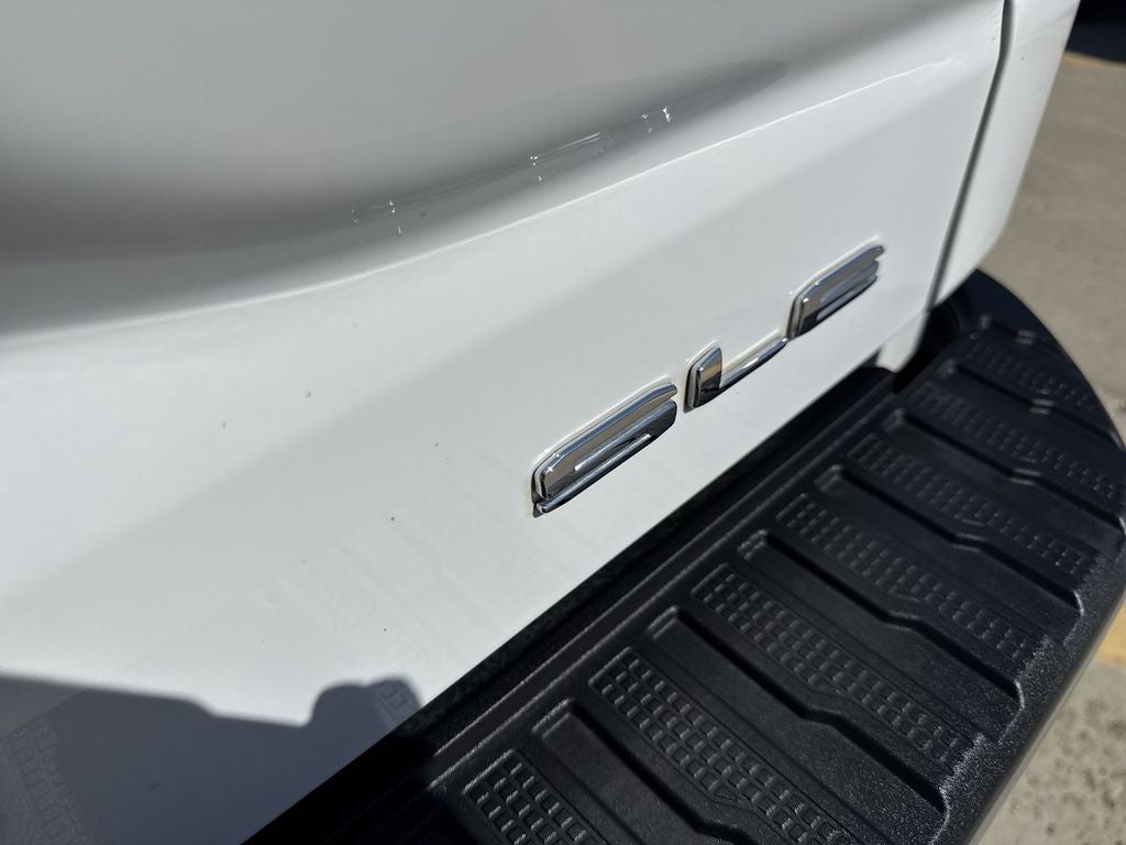 2025 GMC Sierra 1500 SLE