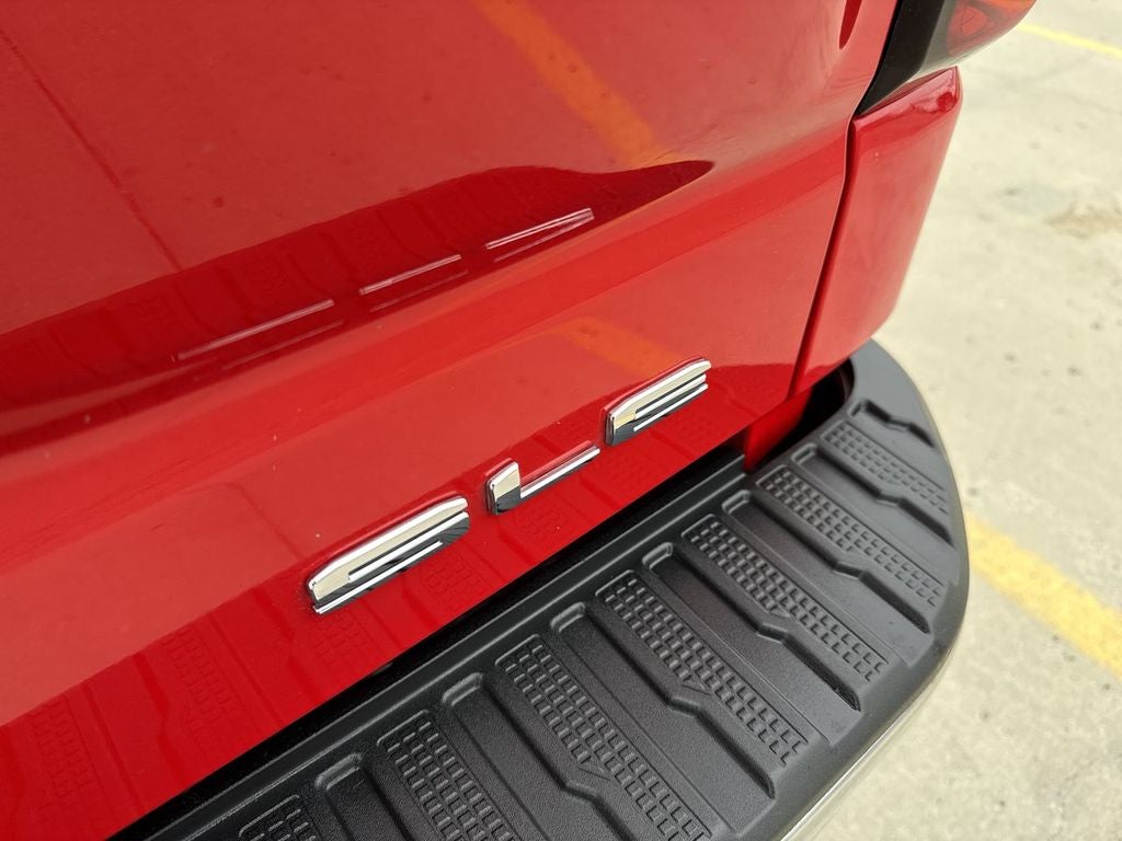 2023 GMC Sierra 1500 SLE
