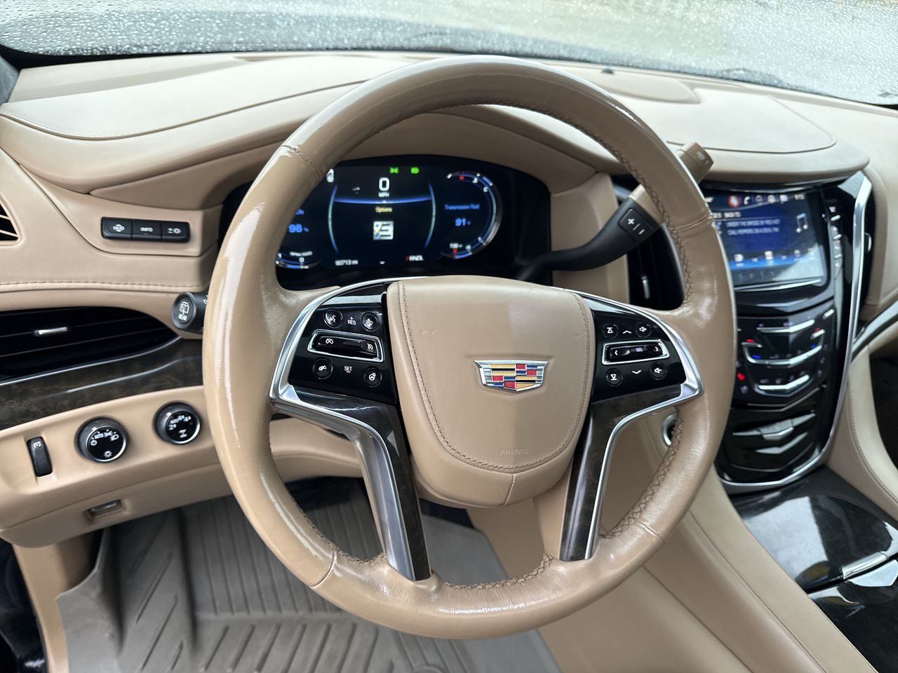 2019 Cadillac Escalade Platinum