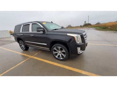 2019 Cadillac Escalade Platinum
