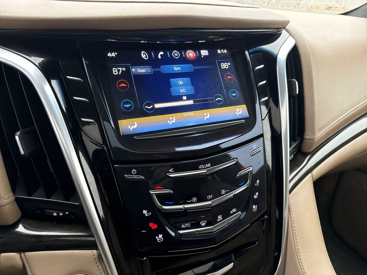 2019 Cadillac Escalade Platinum