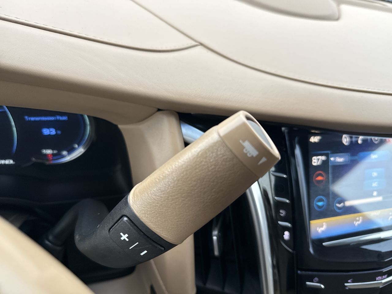 2019 Cadillac Escalade Platinum