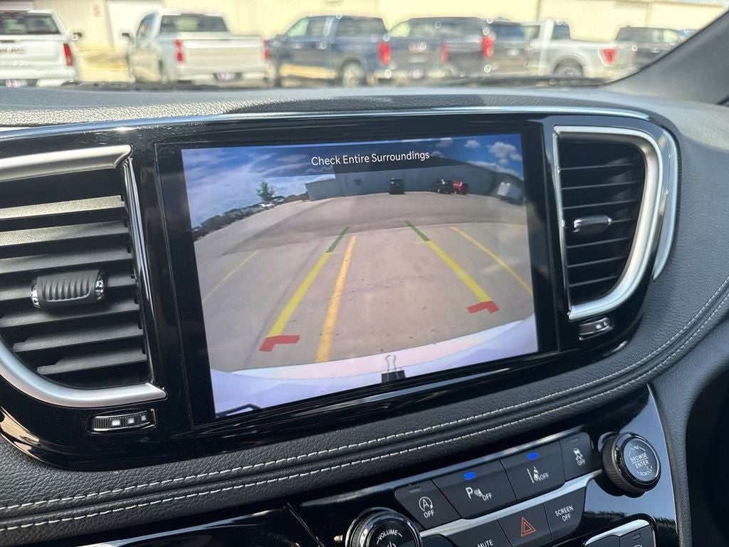 2025 Chrysler Pacifica Limited
