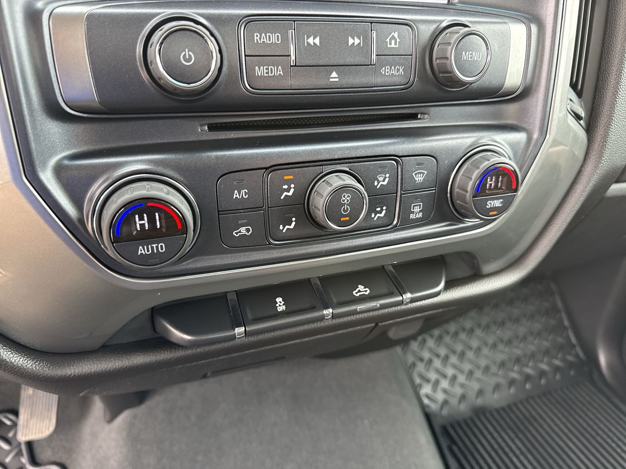2019 Chevrolet Silverado LD LT