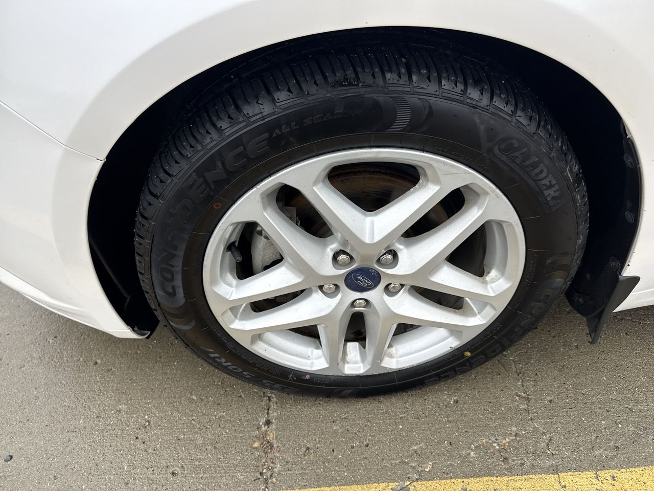 2014 Ford Fusion SE