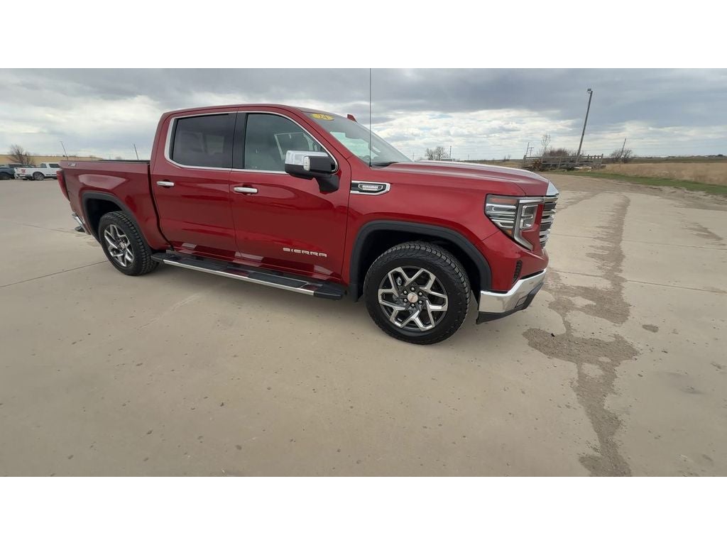 2024 GMC Sierra 1500 SLT