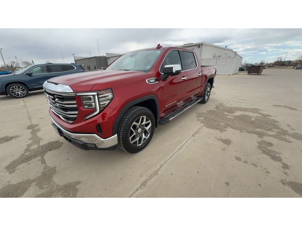 2024 GMC Sierra 1500 SLT