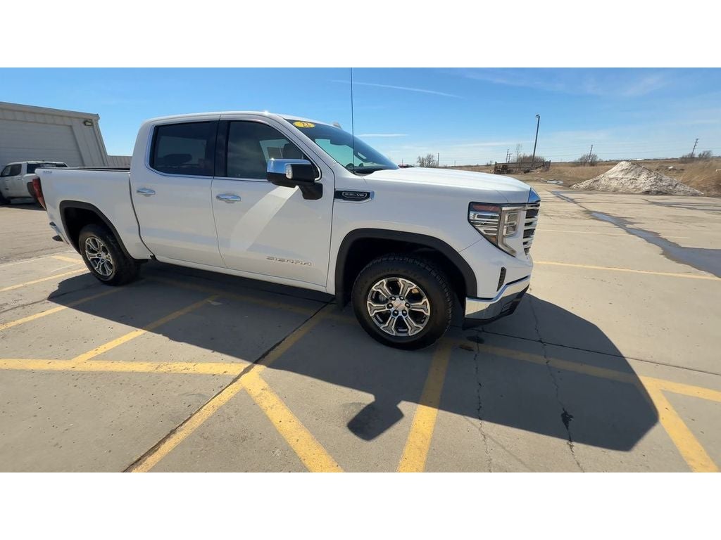2022 GMC Sierra 1500 SLT