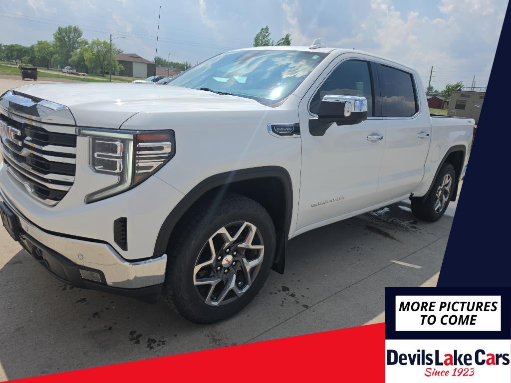 2024 GMC Sierra 4WD Crew Cab Short Box SLT's photo